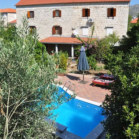 Apartment Donna Trogir