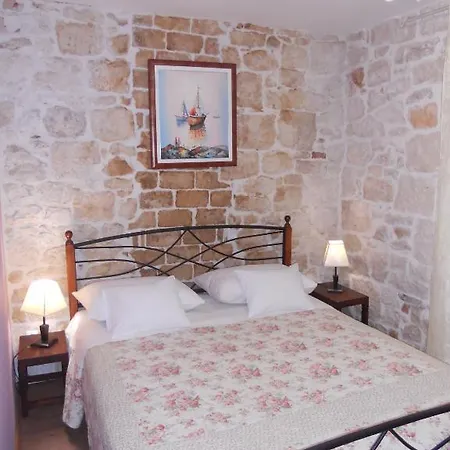 Donna * Trogir