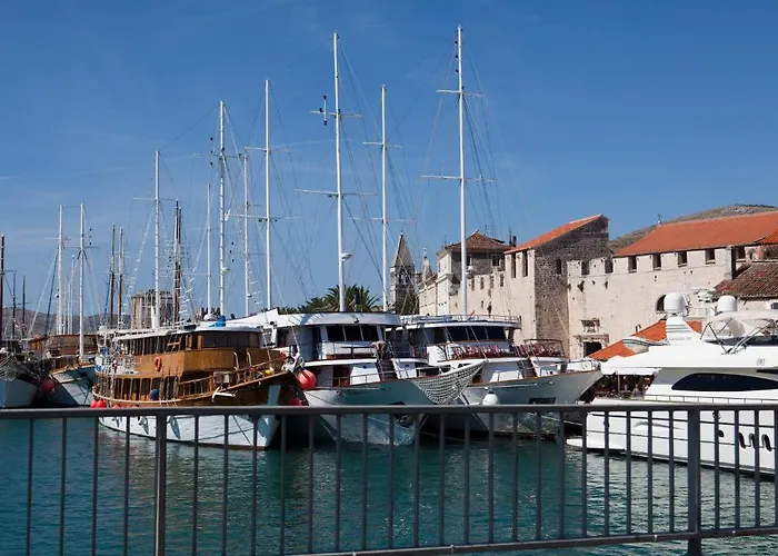 Апартаменты Donna *